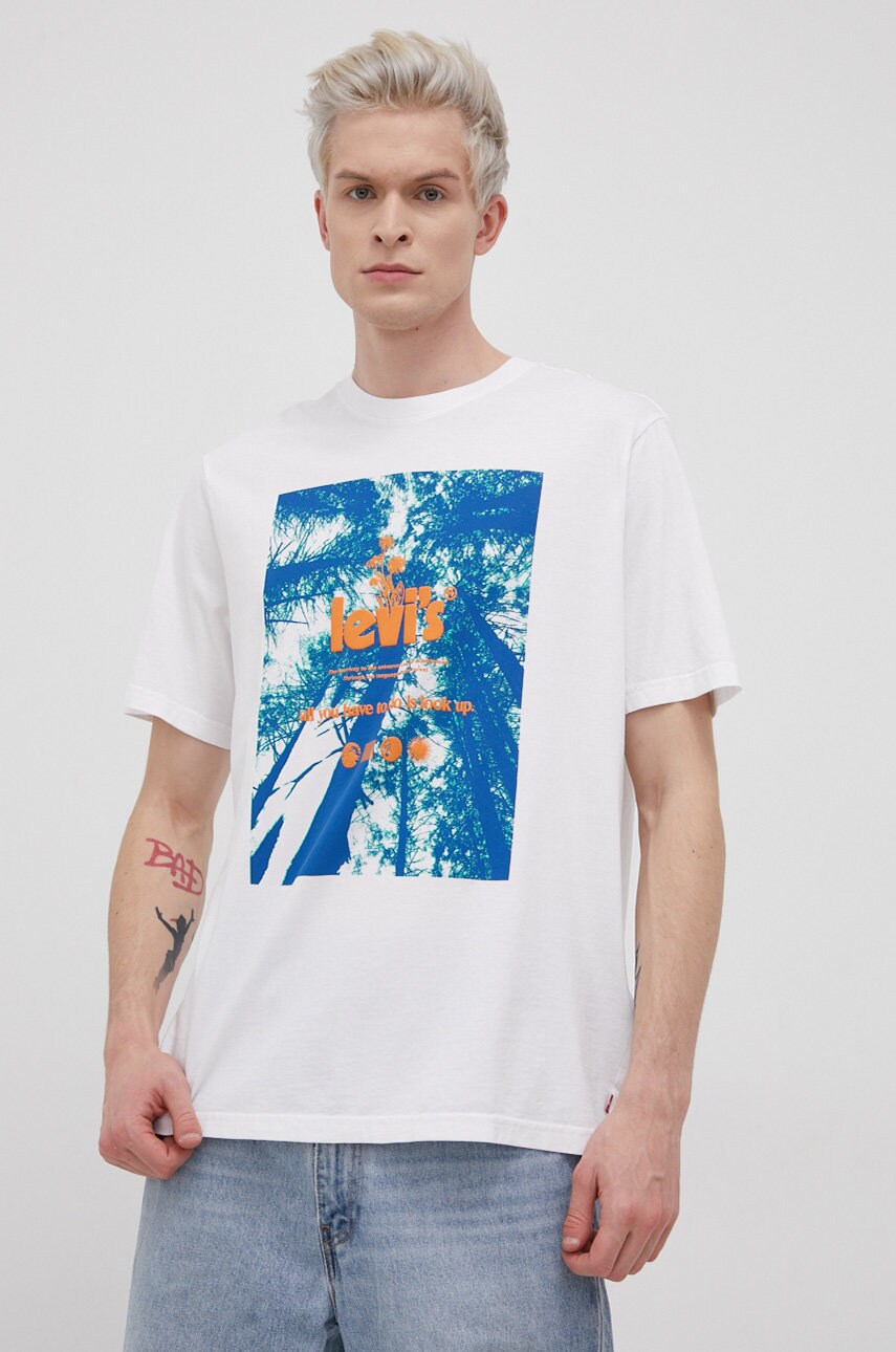 

Памучна тениска Levi's в бяло с принт, Бял