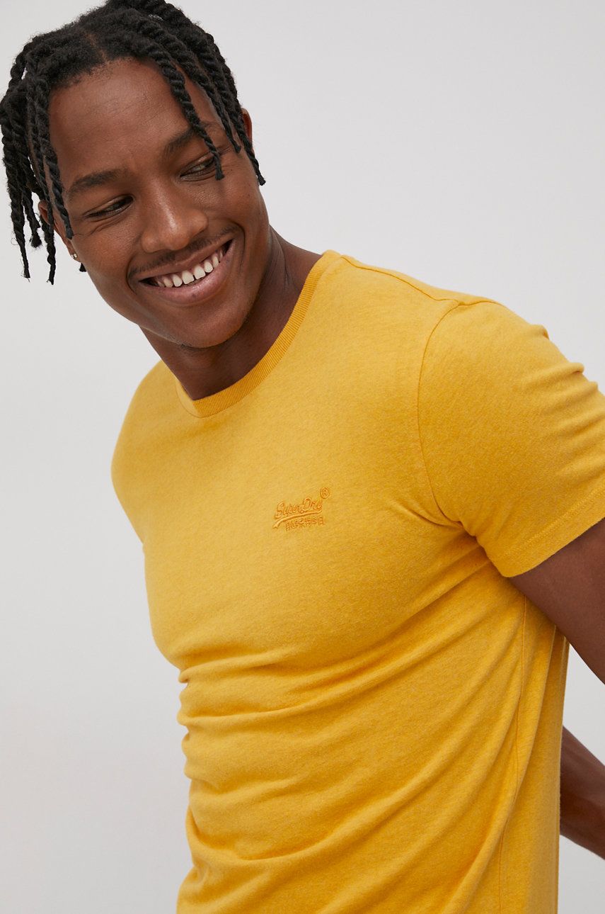 Bavlněné tričko Superdry žlutá barva, hladké - žlutá -  100% Bavlna