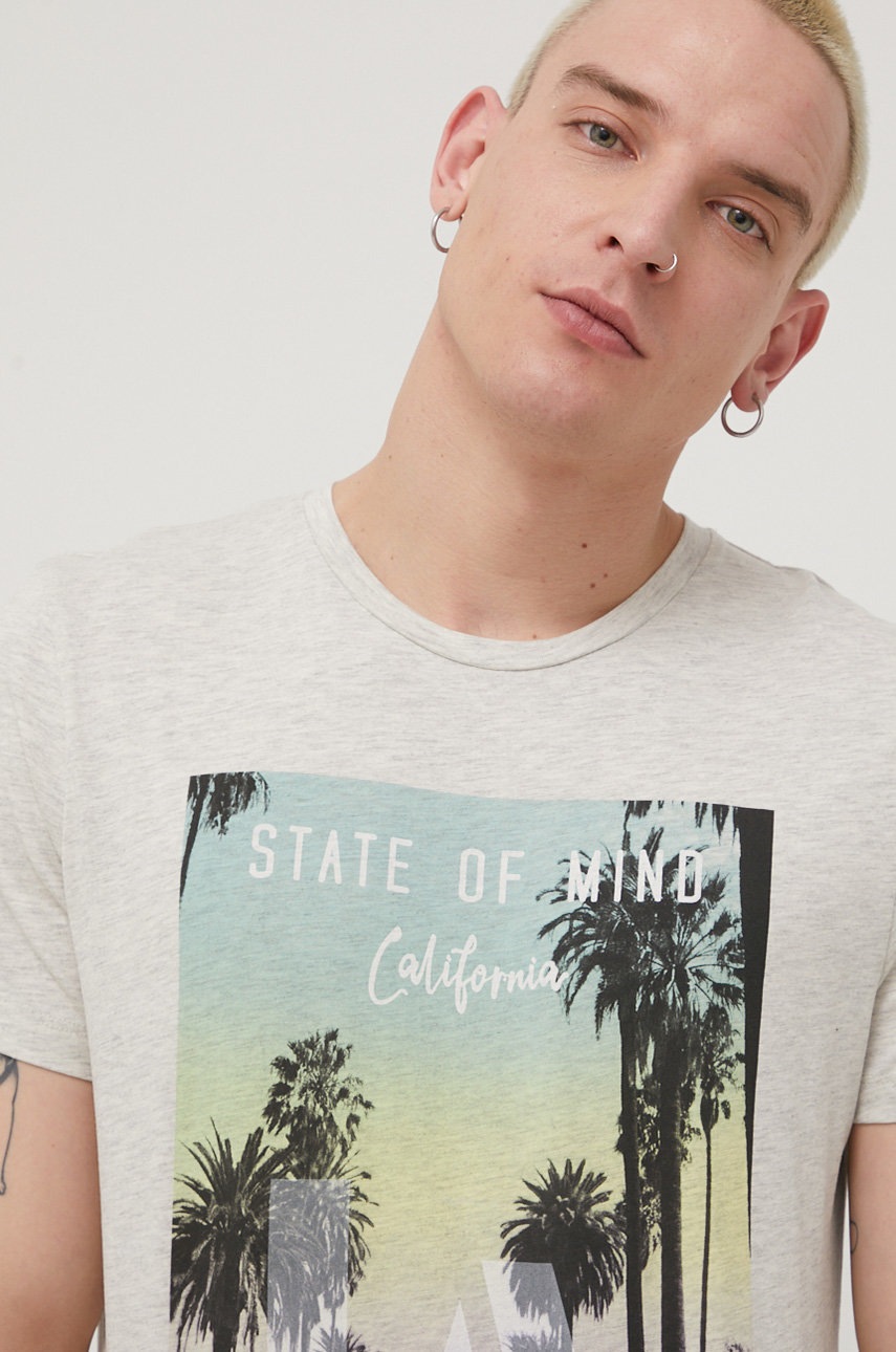 

Футболка Produkt by Jack & Jones мужской цвет серый с принтом