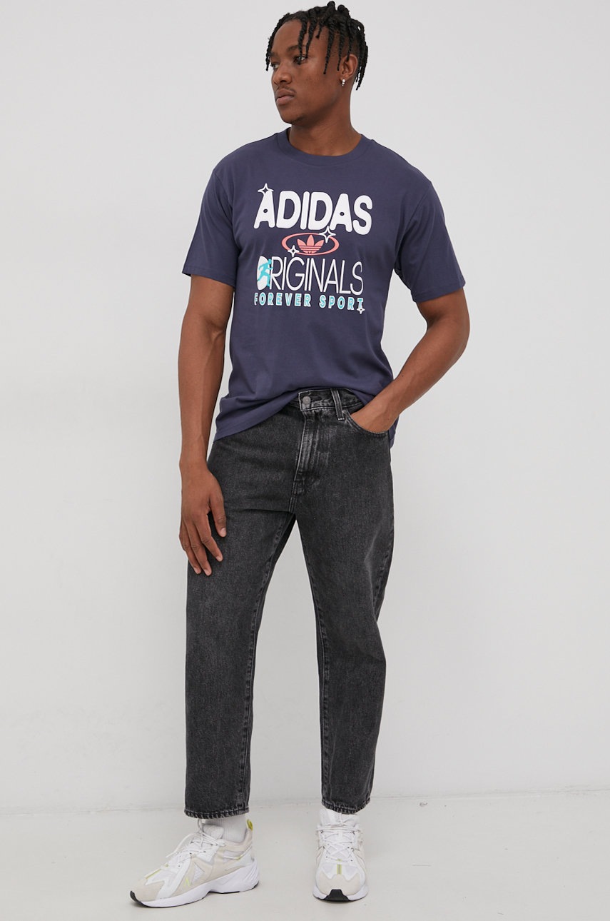

Бавовняна футболка adidas Originals HC2124 колір синій з аплікацією