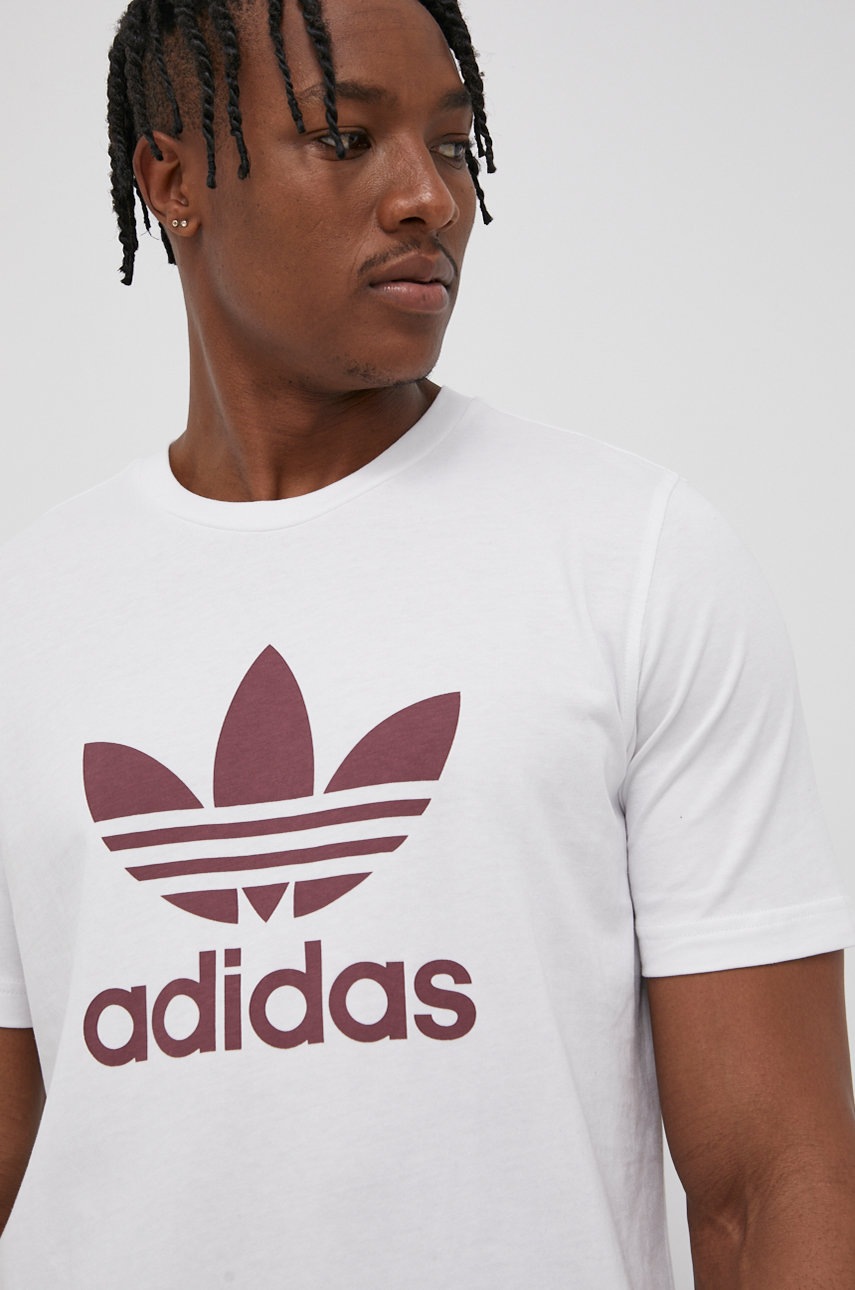 

Памучна тениска adidas Originals HE9514 в бяло с принт, Бял