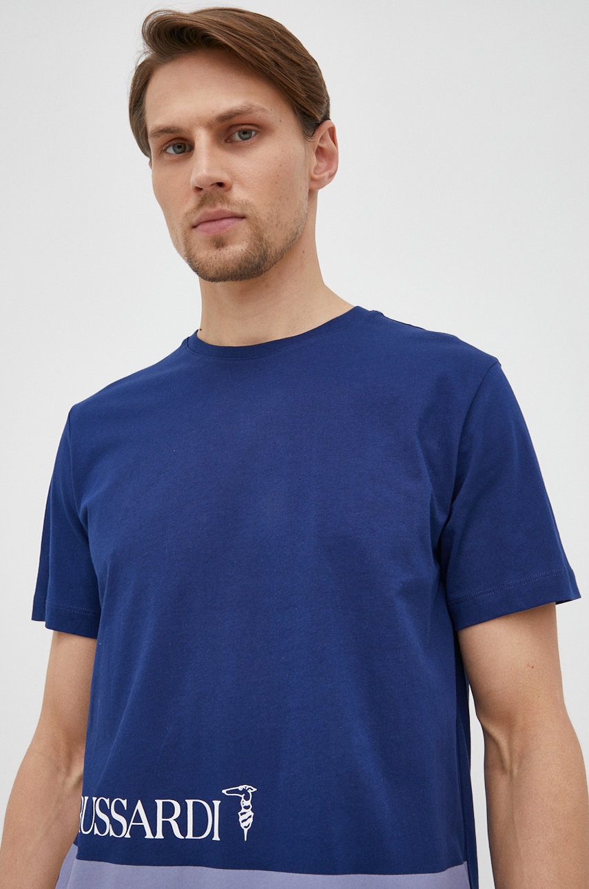 

Памучна тениска Trussardi в тъмносиньо с принт, Тъмносин