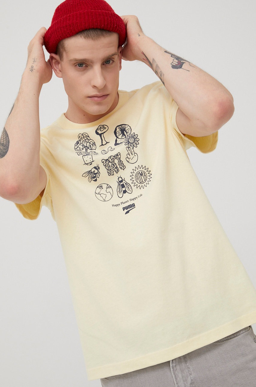 

Памучна тениска Puma 53367341 в жълто с принт, Жълт