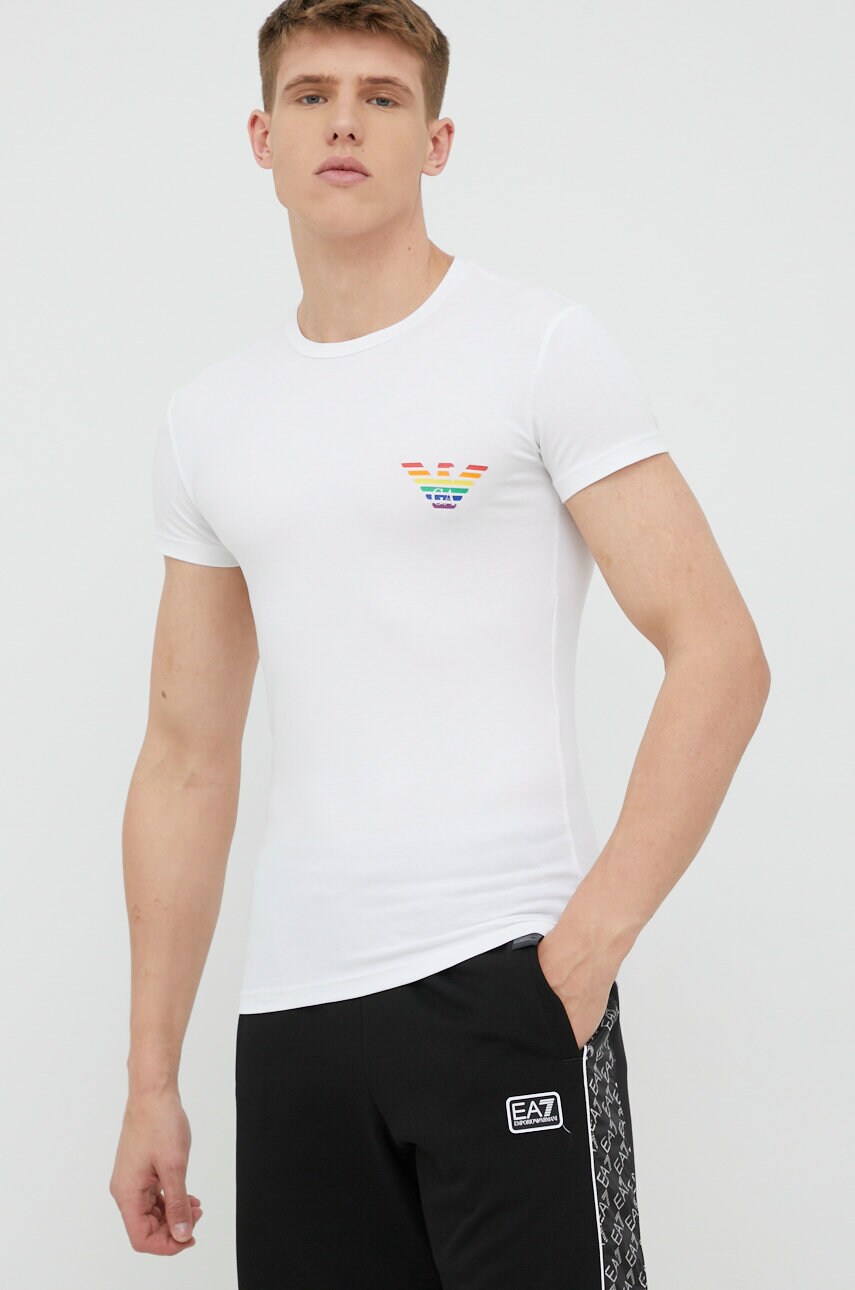 

Футболка Emporio Armani Underwear чоловічий колір білий з принтом