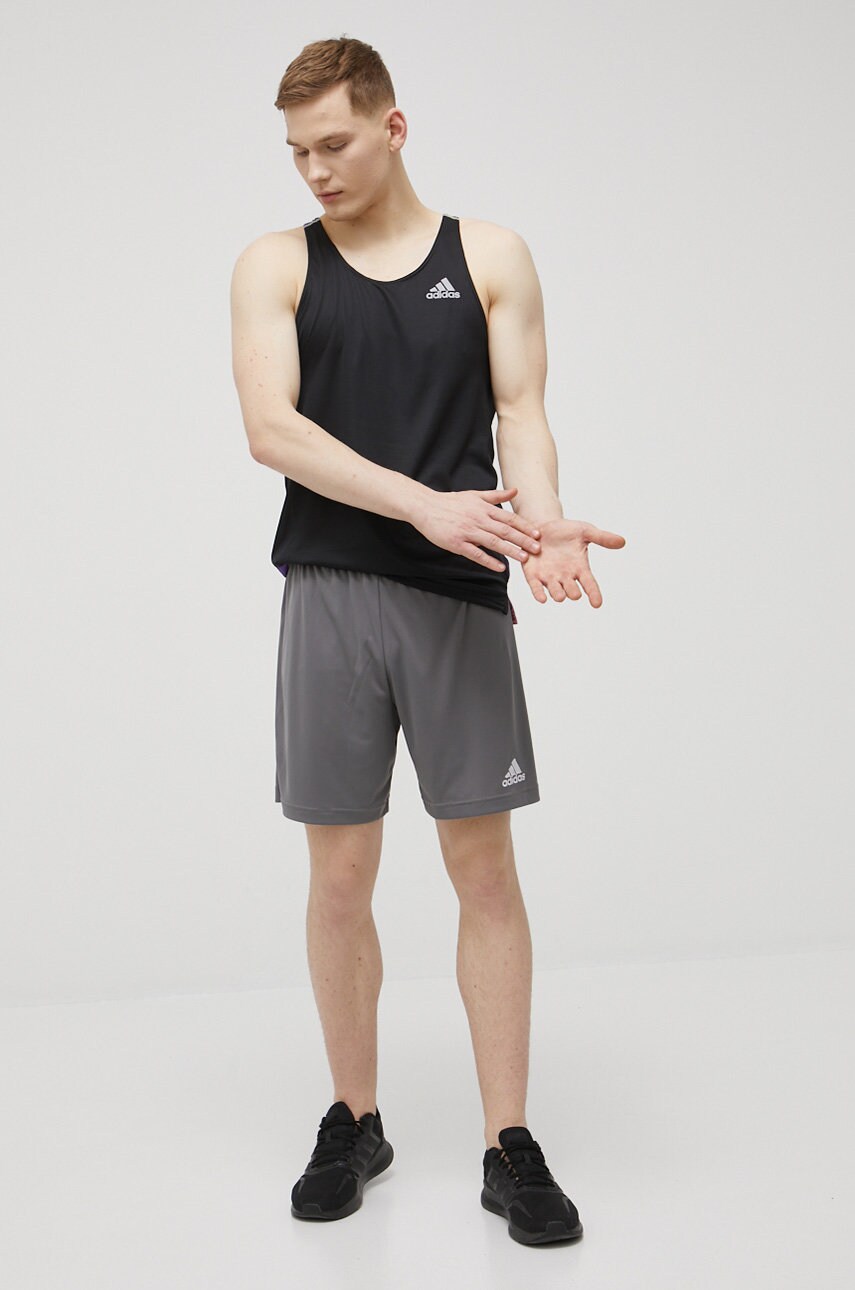 

Футболка для бега adidas Performance Own The Run Colorblock H61163 цвет чёрный