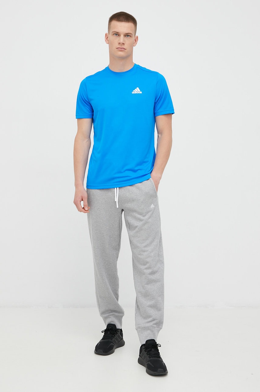 

Футболка для тренинга adidas Designed To Move однотонная