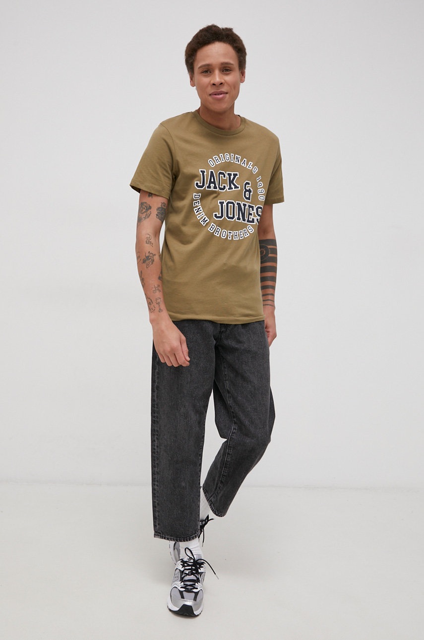 

Бавовняна футболка Jack & Jones колір зелений з принтом