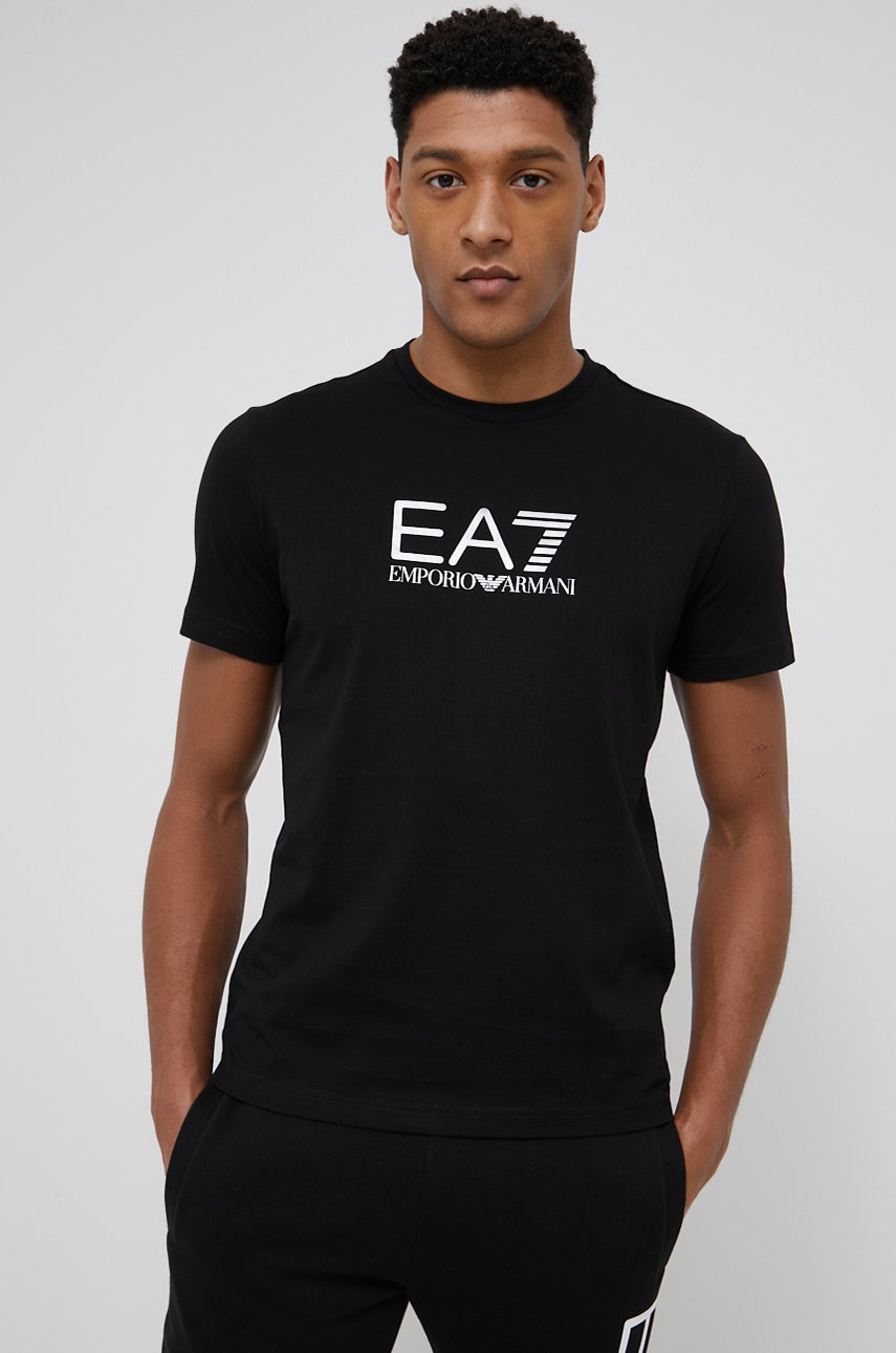 

Памучна тениска EA7 Emporio Armani в черно с принт, Черен