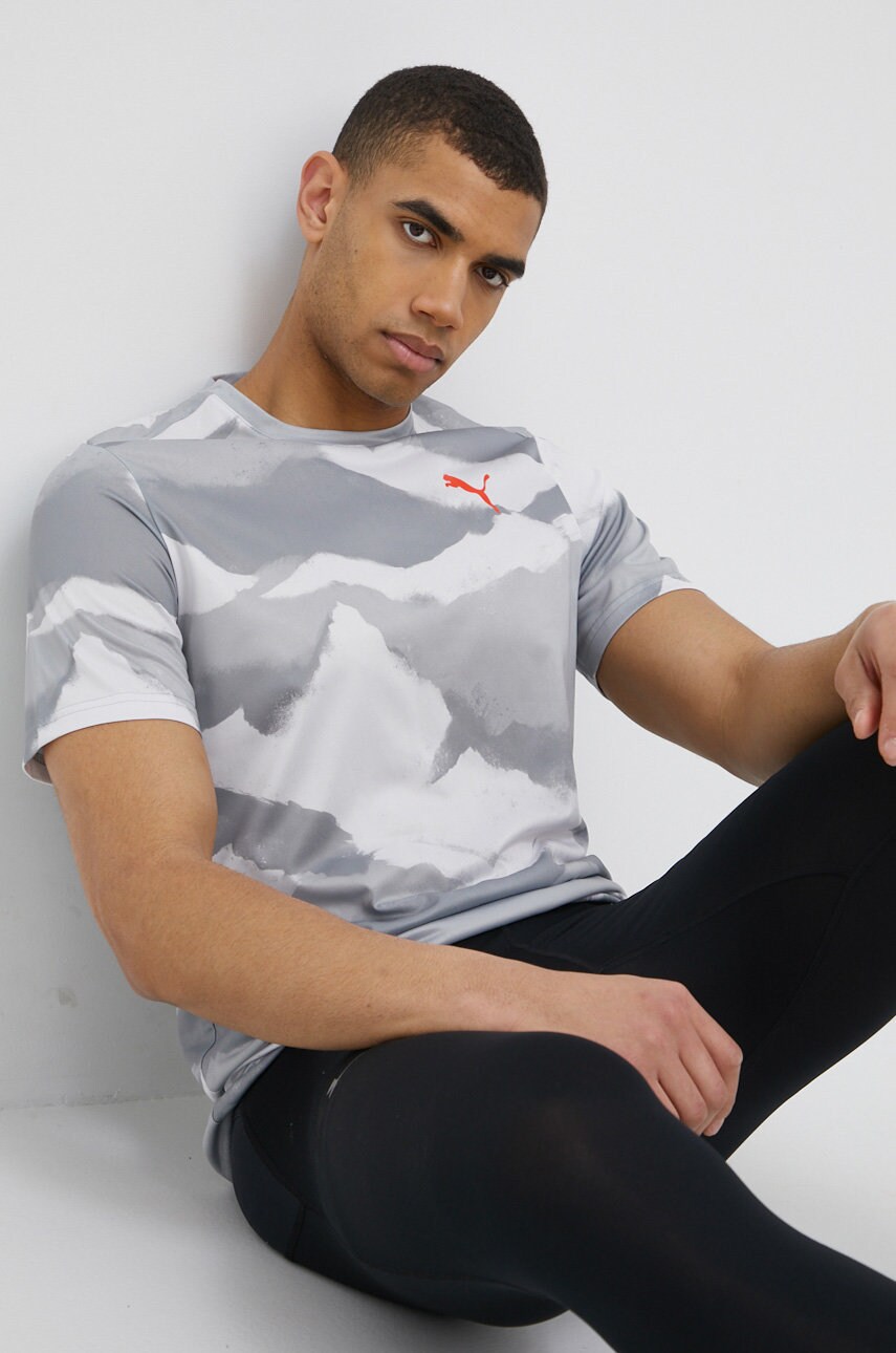 

Тениска за трениране Puma 521543 в сиво с десен, Сив