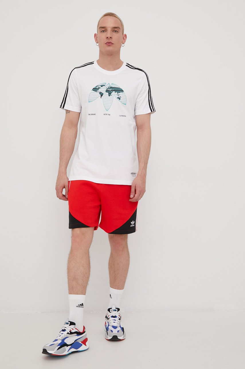 

Бавовняна футболка adidas Originals HF4907 колір білий з принтом