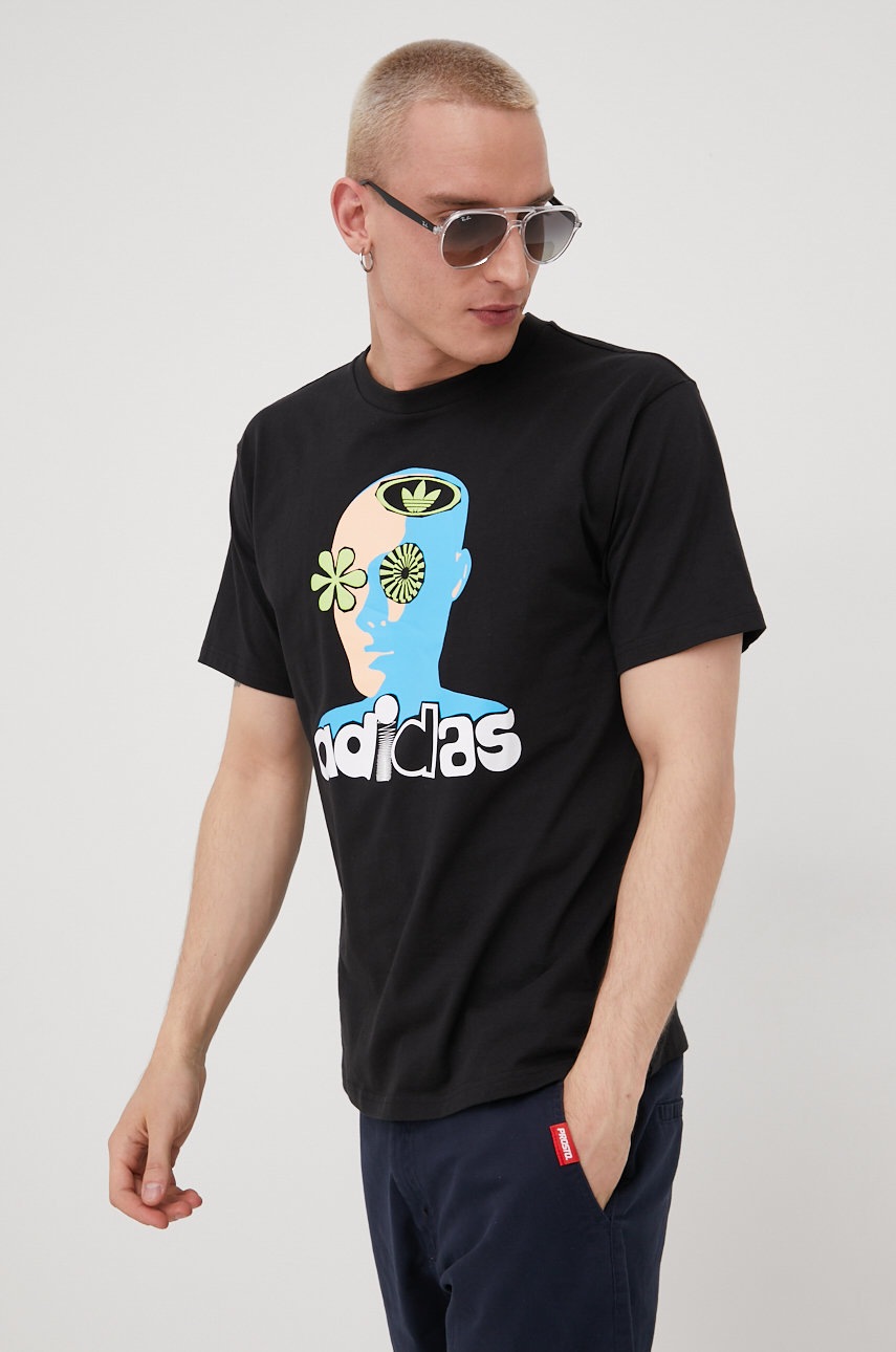 

Памучна тениска adidas Originals HC2116 в черно с принт, Черен