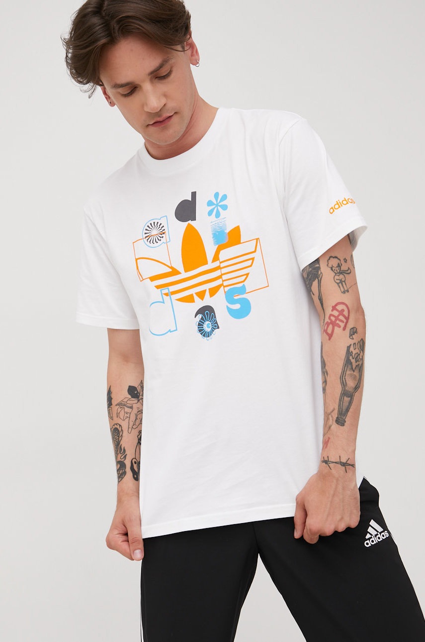 

Памучна тениска adidas Originals HC2137 в бяло с принт, Бял