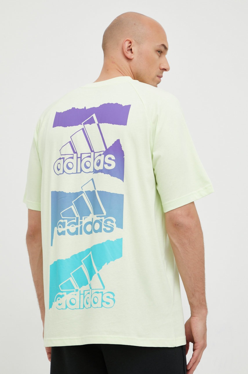 

Памучна тениска adidas в зелено с принт, Зелен
