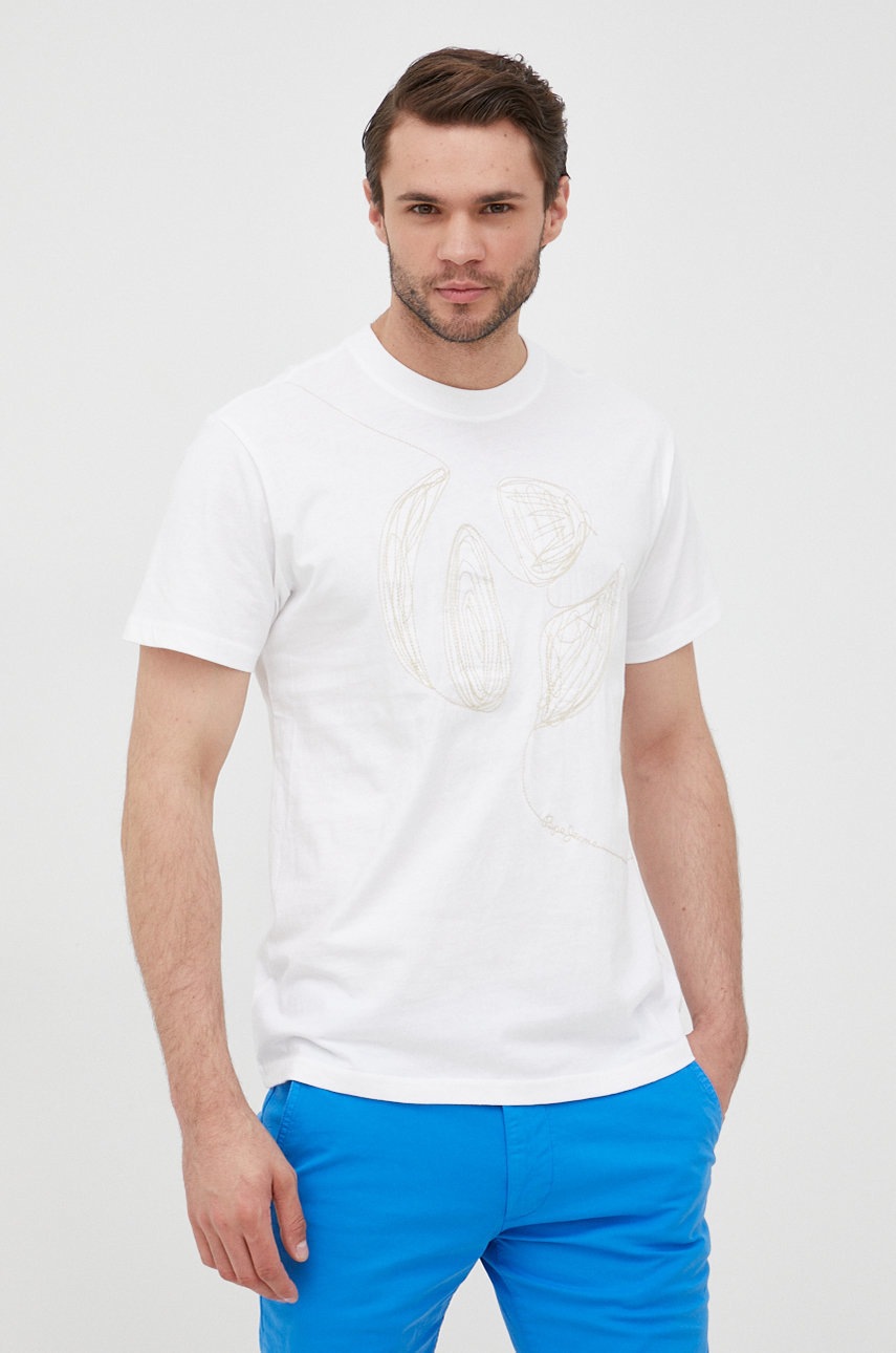 

Памучна тениска Pepe Jeans Alastor в бяло с апликация, Бял