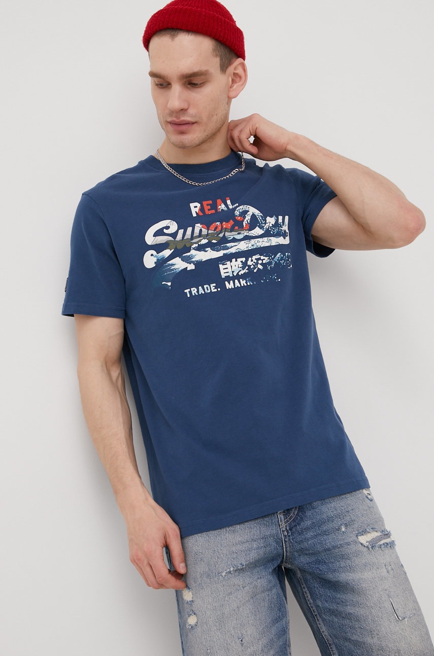 

Памучна тениска Superdry в тъмносиньо с принт, Тъмносин