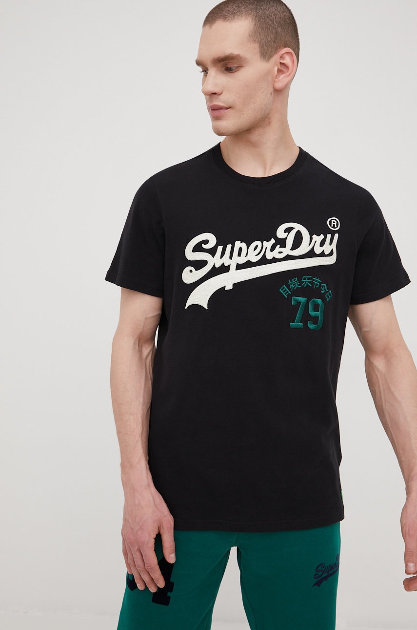 

Памучна тениска Superdry в черно с апликация, Черен