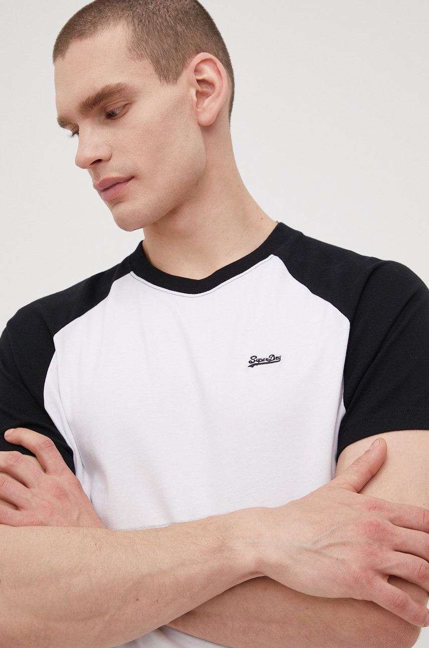 

Памучна тениска Superdry в бяло с изчистен дизайн, Бял