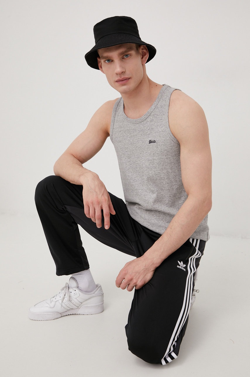 

Хлопковая футболка Superdry цвет серый