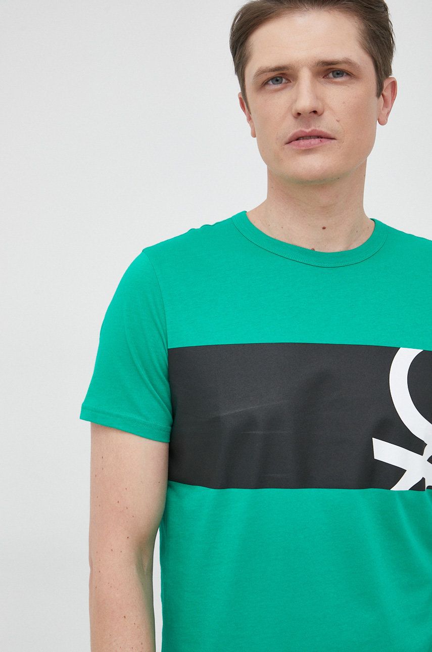United Colors of Benetton tricou din bumbac culoarea verde, cu imprimeu 2023 ❤️ Pret Super answear imagine noua 2022