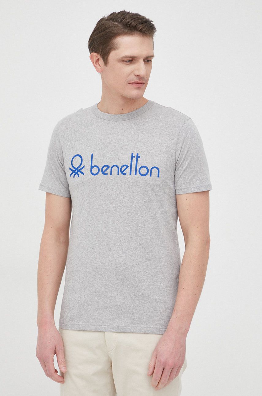 United Colors of Benetton tricou din bumbac culoarea gri, melanj 2023 ❤️ Pret Super answear imagine noua 2022