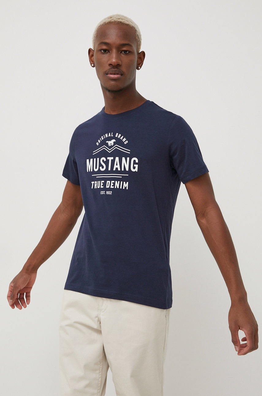 Mustang tricou din bumbac culoarea albastru marin, cu imprimeu