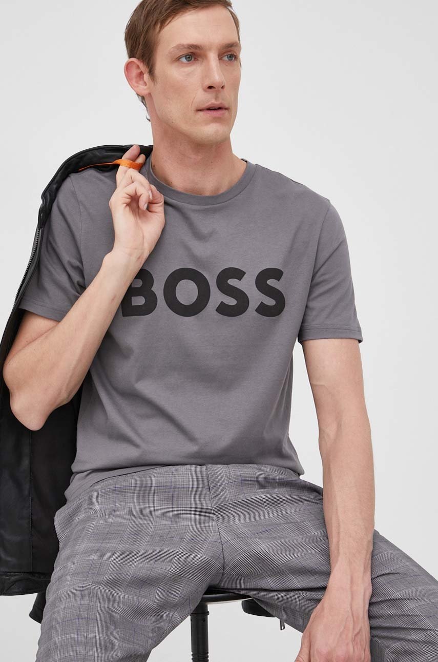 

Памучна тениска BOSS Boss Casual в сиво с принт, Сив