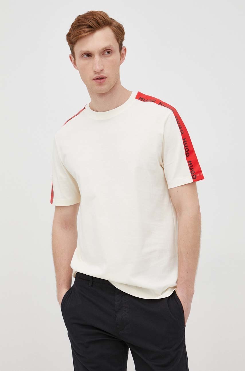 

Памучна тениска HUGO в бежово с принт, Бежов