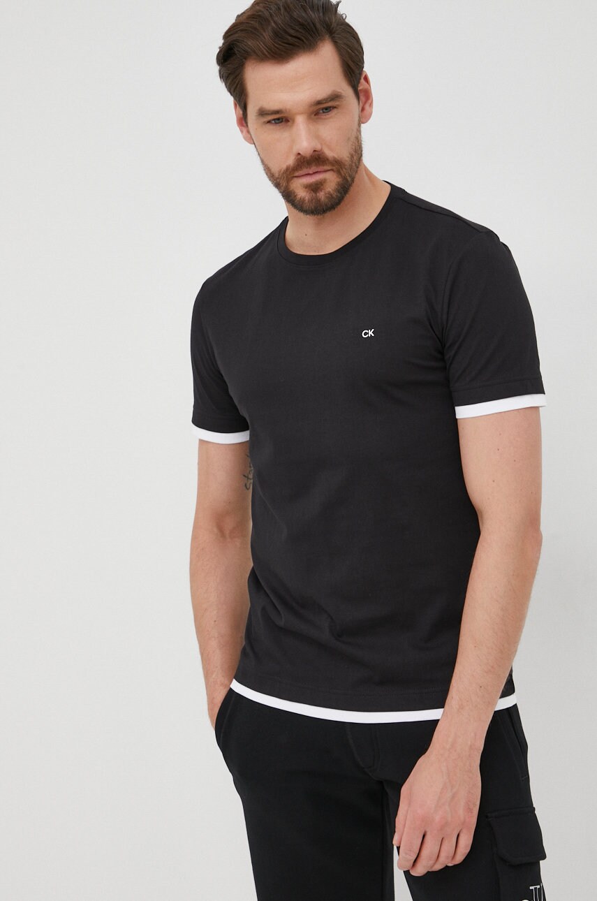 

Памучна тениска Calvin Klein в черно с изчистен дизайн, Черен