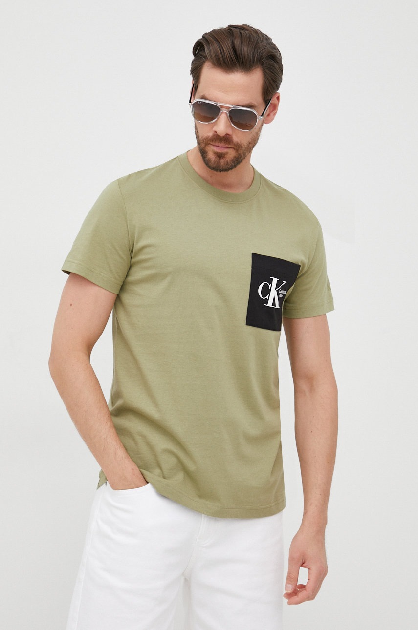 

Памучна тениска Calvin Klein Jeans в зелено с принт, Зелен