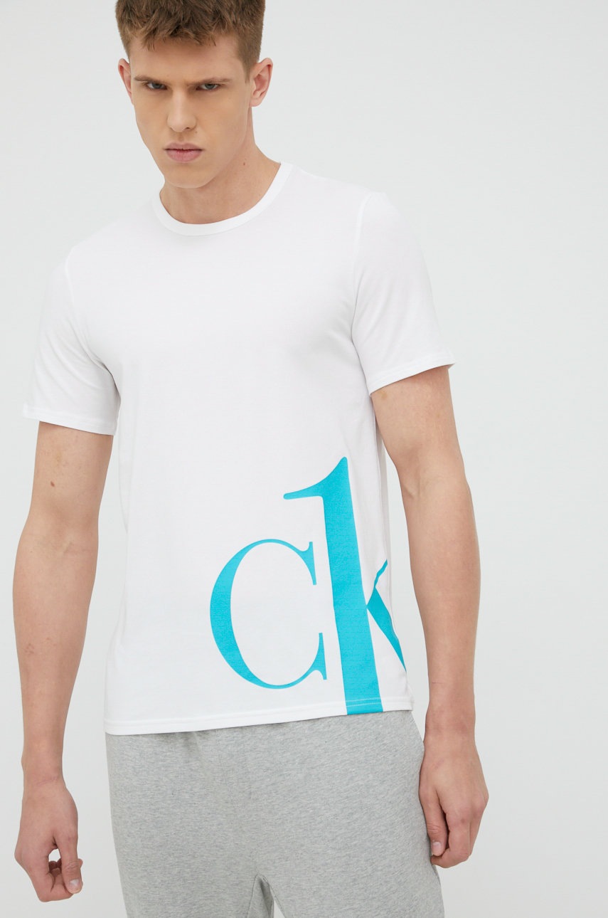 

Горнище на пижама с къси ръкави Calvin Klein Underwear в бяло с принт, Бял