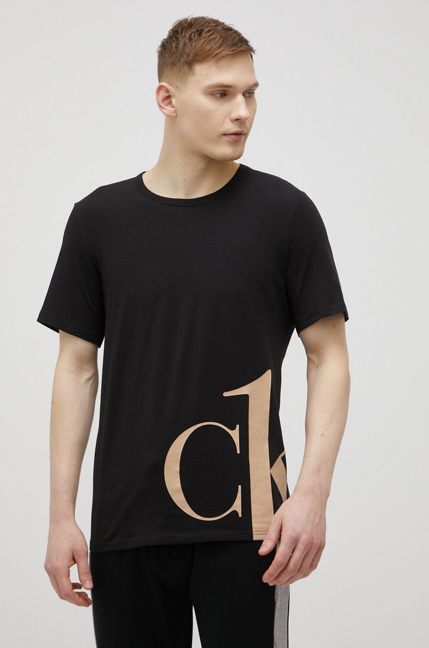 Calvin Klein Underwear t-shirt piżamowy CK One kolor czarny z nadrukiem