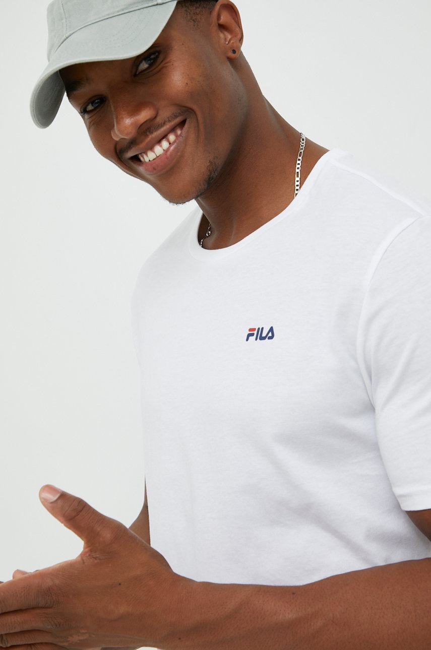

Бавовняна футболка Fila колір білий однотонна