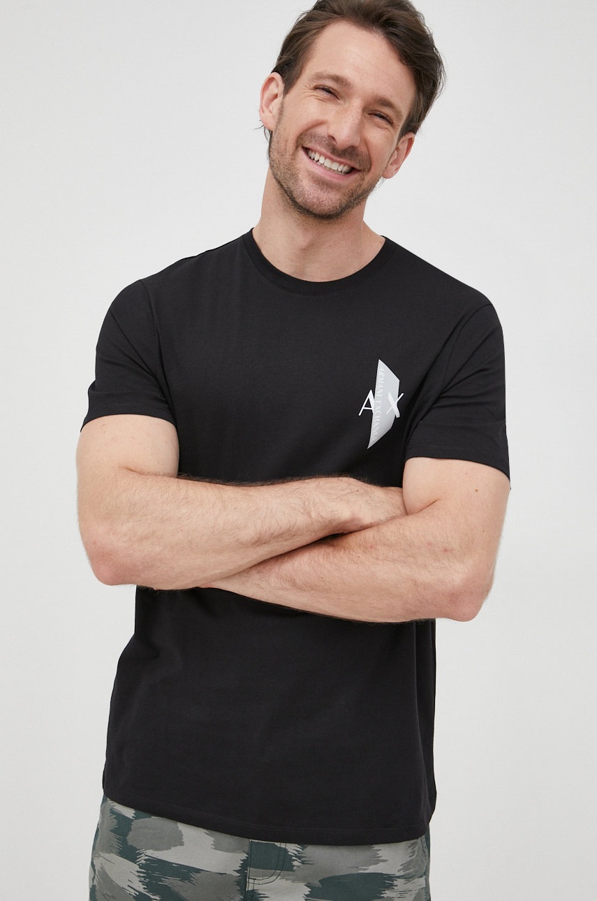 

Памучна тениска Armani Exchange в черно с принт, Черен