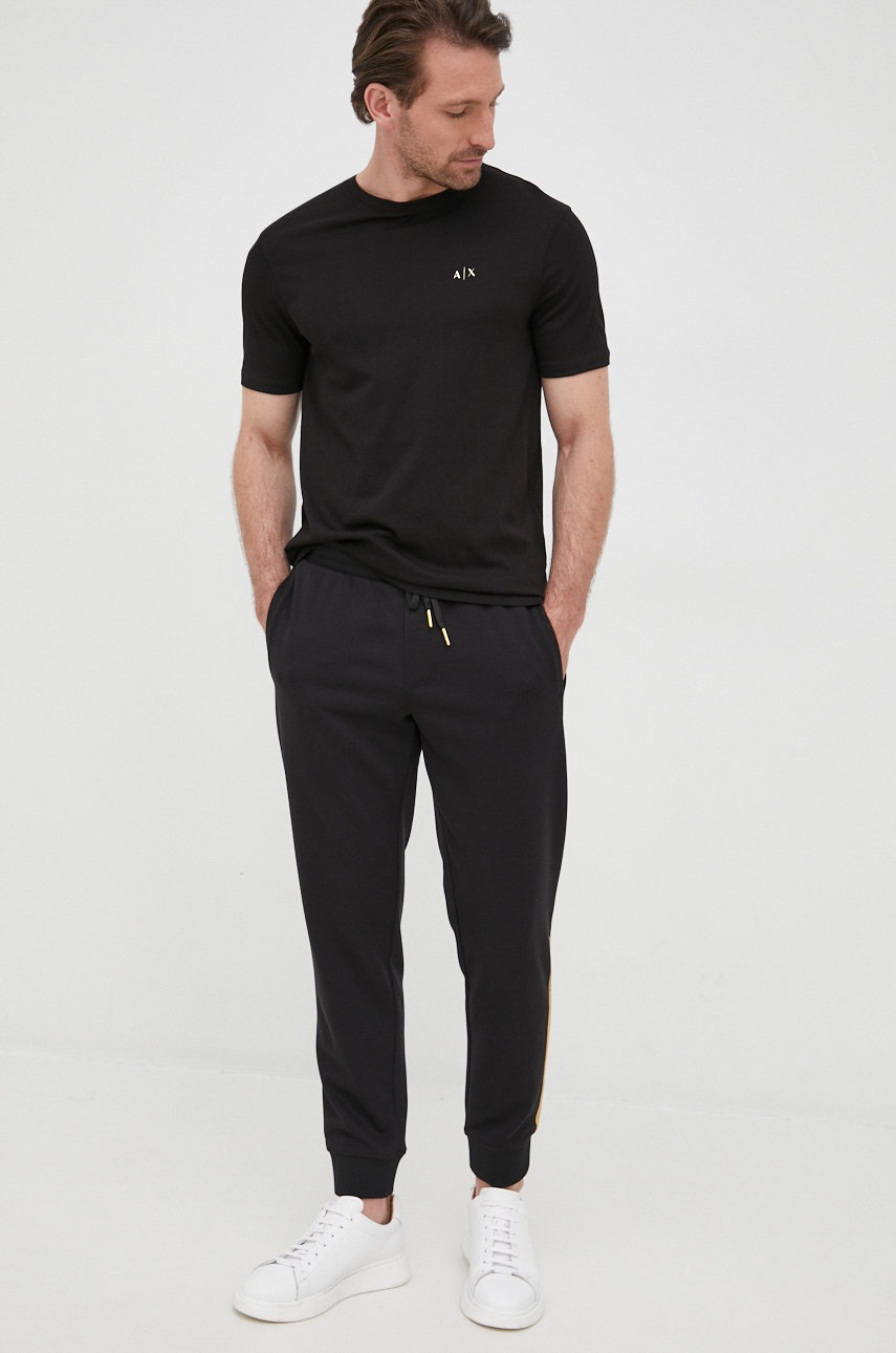 

Бавовняна футболка Armani Exchange колір чорний однотонний