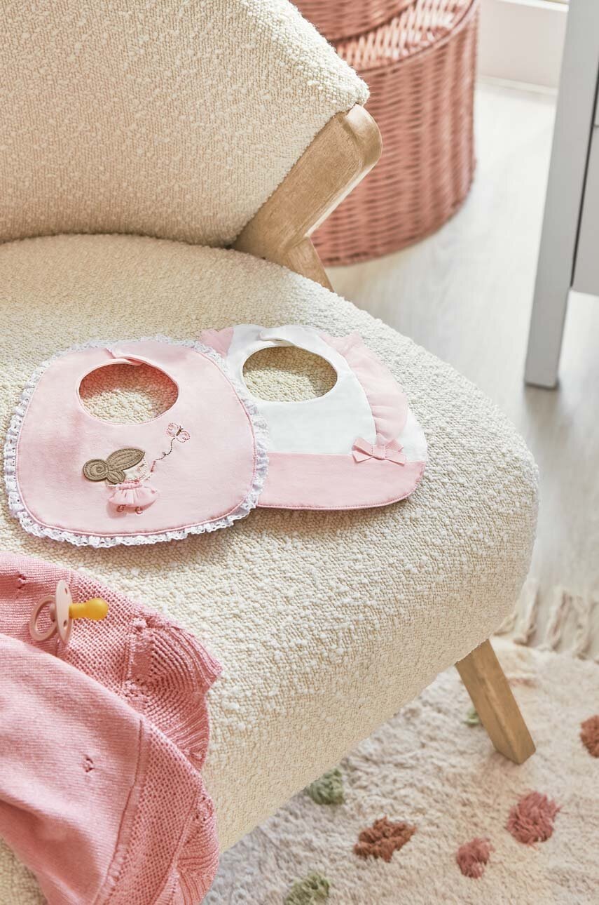 

Детский слюнявчик Mayoral Newborn 2 шт