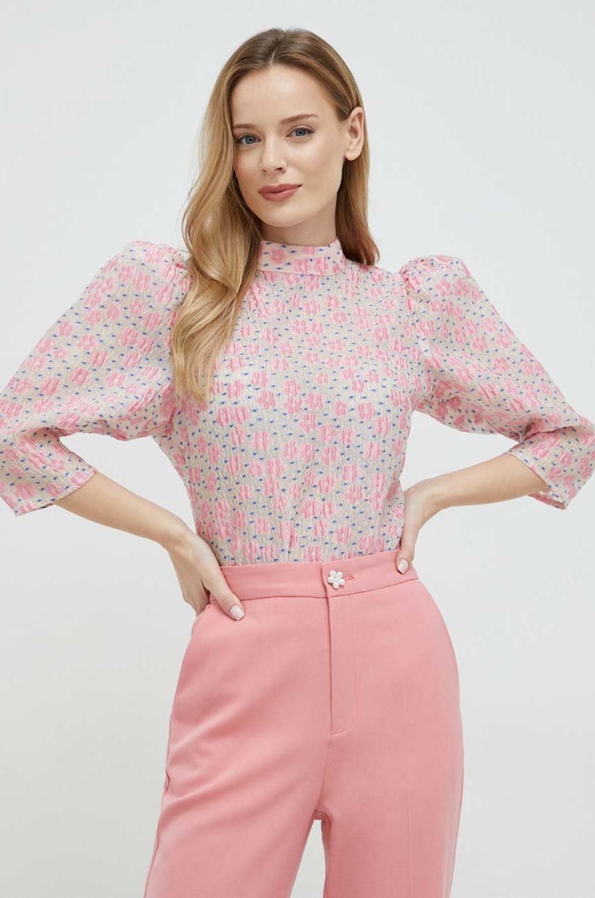 Așteaptă imaginea pentru produs