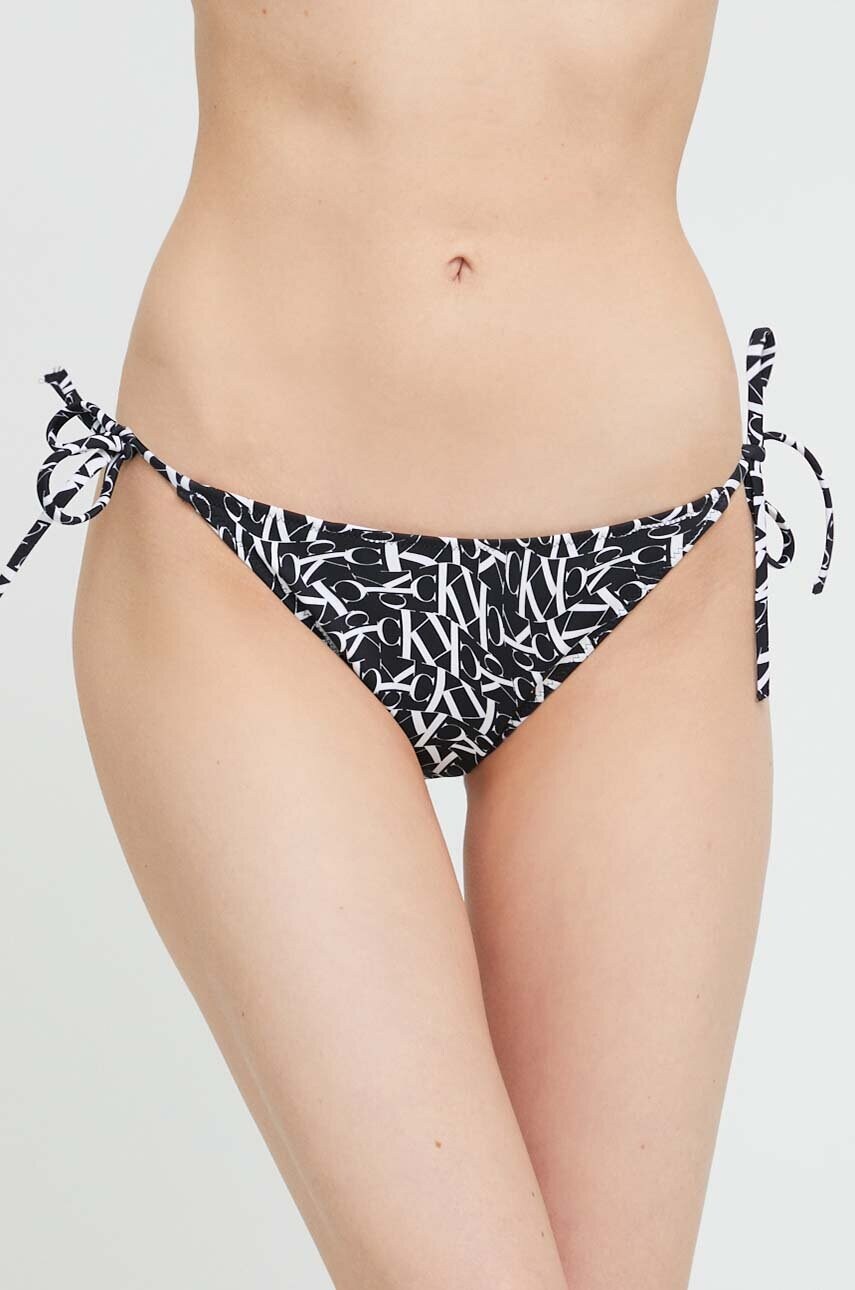 Levně Plavkové kalhotky Calvin Klein černá barva