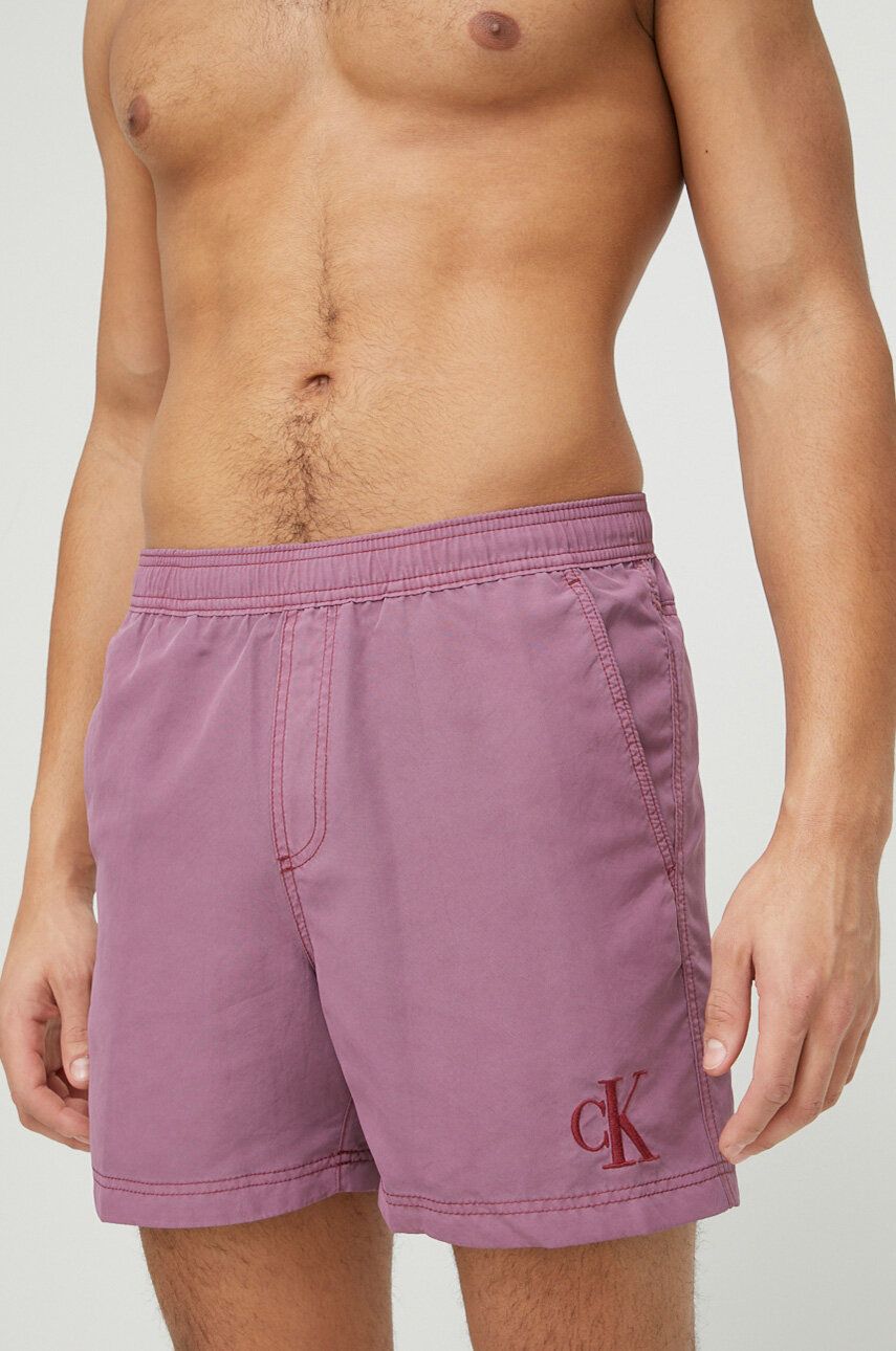 Plavkové šortky Calvin Klein fialová barva - fialová -  100 % Polyester