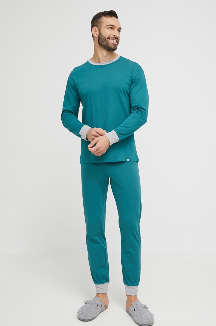 

Хлопковая пижама United Colors of Benetton цвет зелёный однотонная