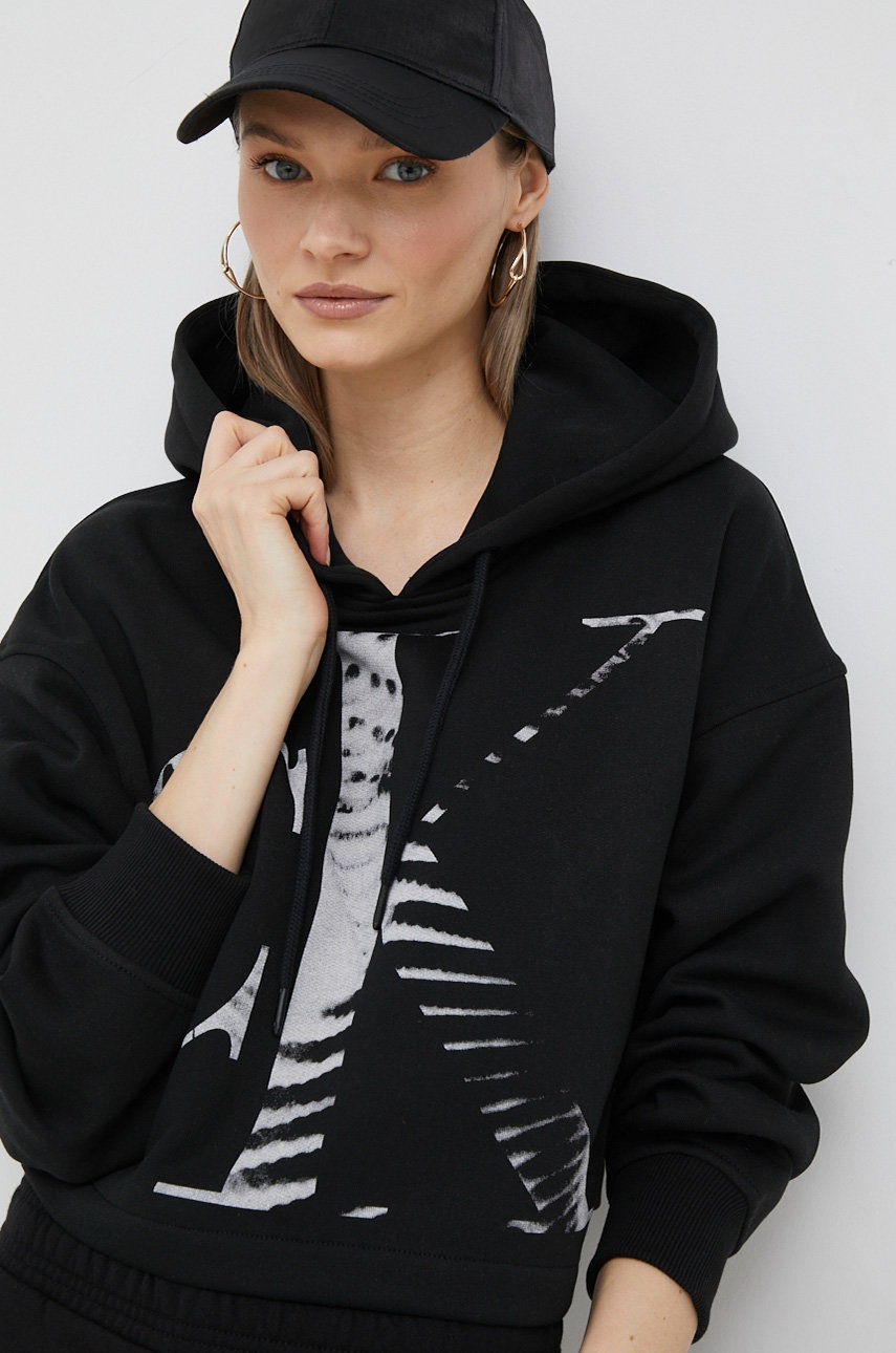 

Суичър Calvin Klein Jeans в черно с качулка с десен, Черен