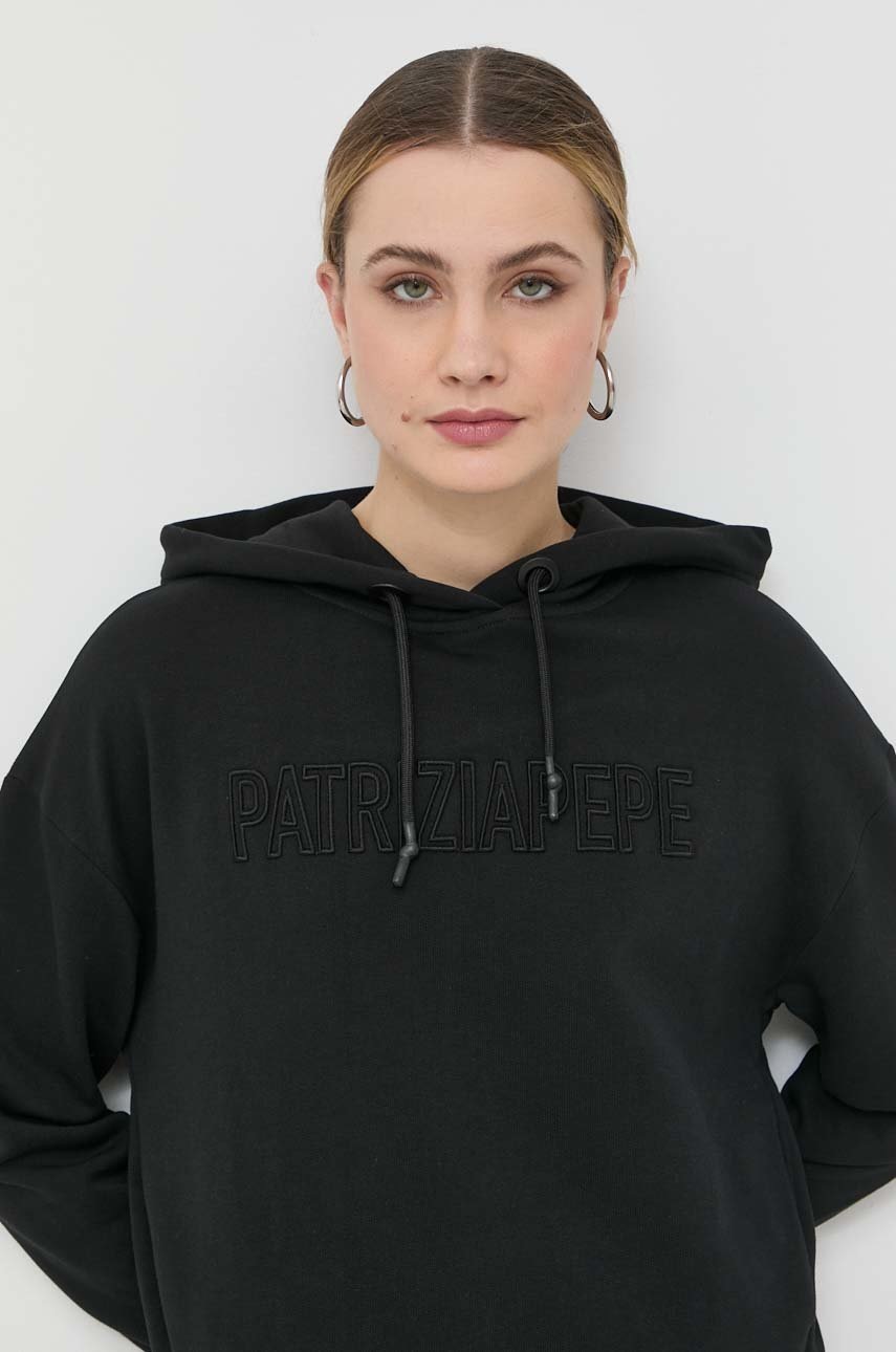 

Хлопковая кофта Patrizia Pepe женская цвет чёрный с капюшоном с аппликацией
