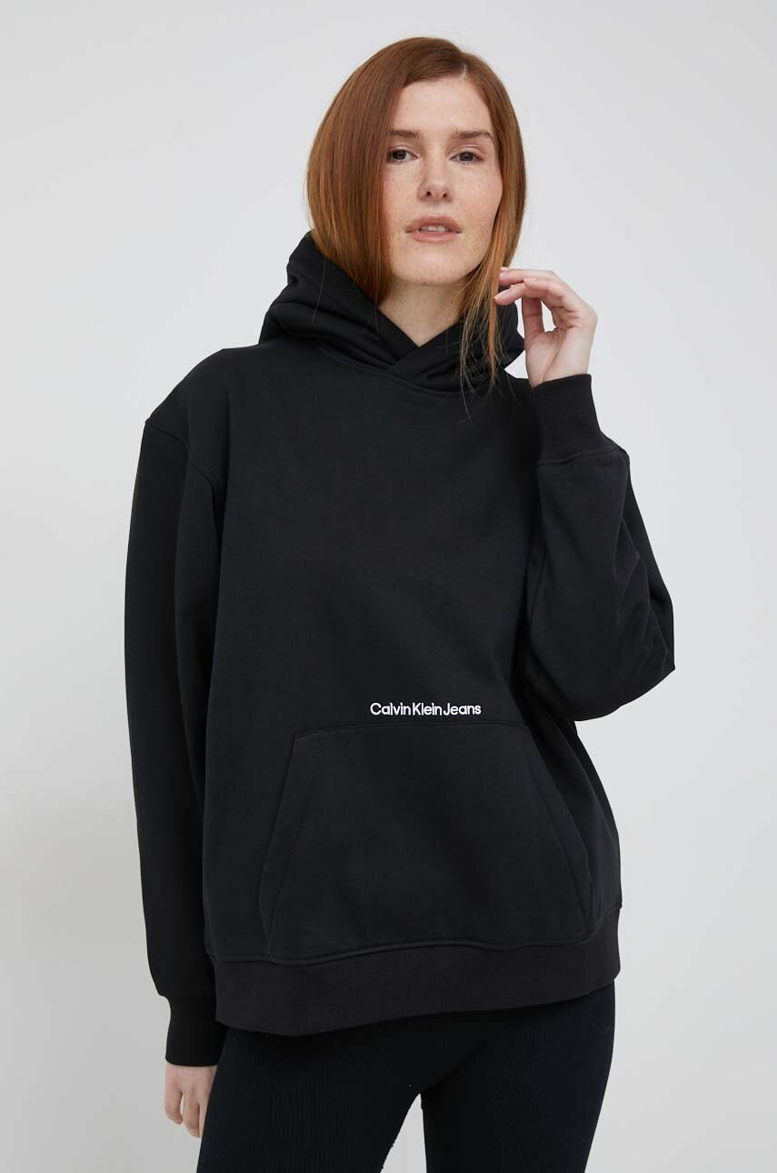 

Суичър Calvin Klein Jeans в черно с качулка с изчистен дизайн, Черен