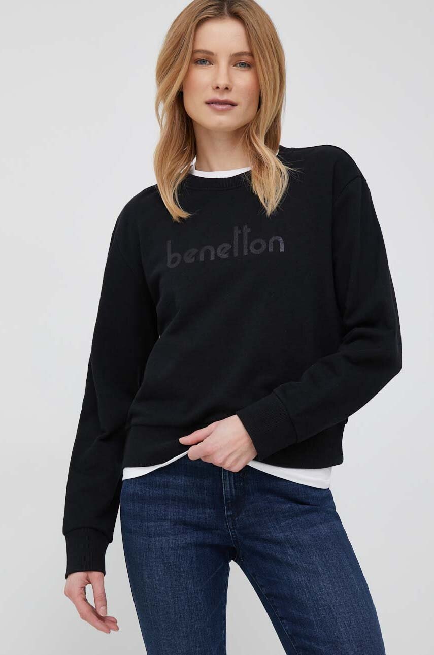 

Памучен суичър United Colors of Benetton в черно с принт, Черен
