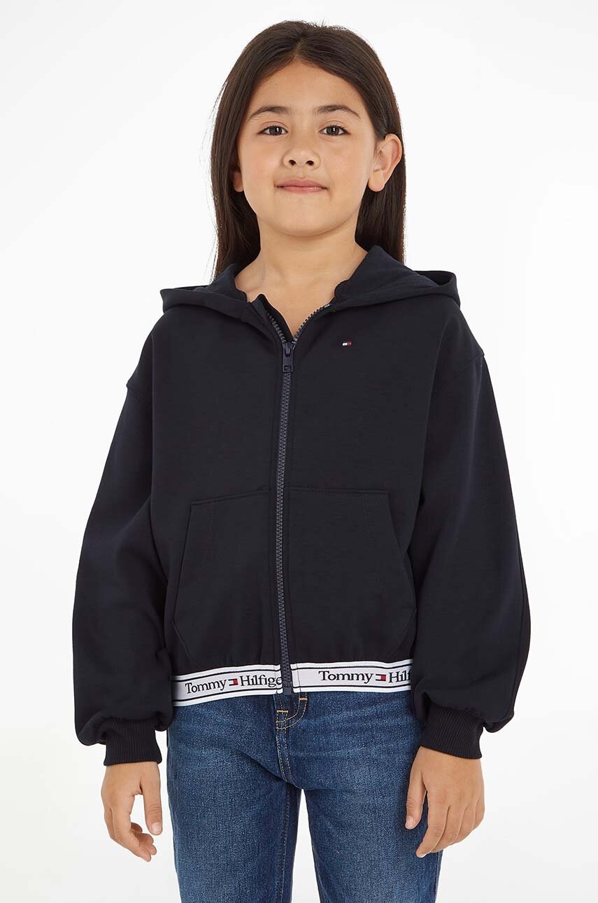 

Детски суичър Tommy Hilfiger в тъмносиньо с качулка с апликация, Тъмносин