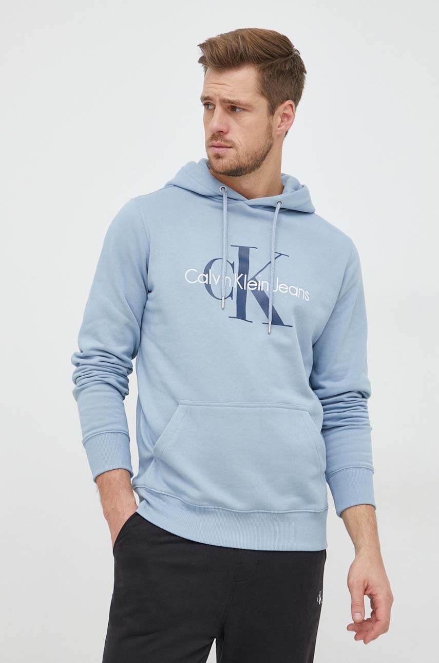 

Памучен суичър Calvin Klein Jeans с качулка с апликация, Син