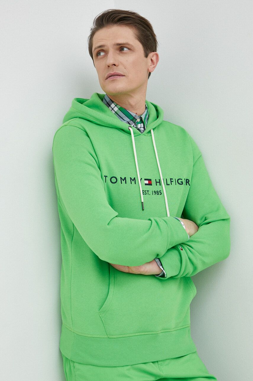 Mikina Tommy Hilfiger pánská, zelená barva, s kapucí, s aplikací - zelená -  64 % Bavlna