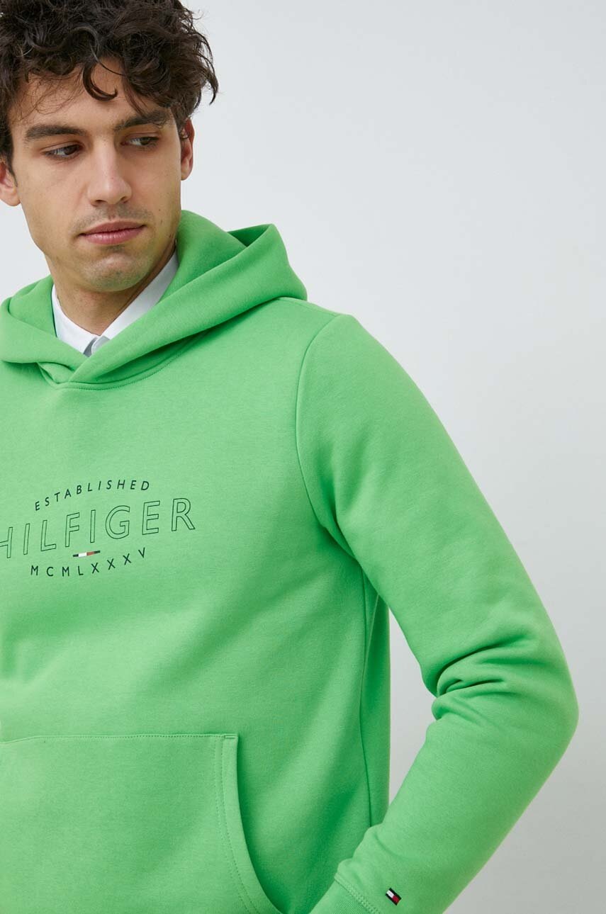 

Суичър Tommy Hilfiger в зелено с качулка с принт, Зелен
