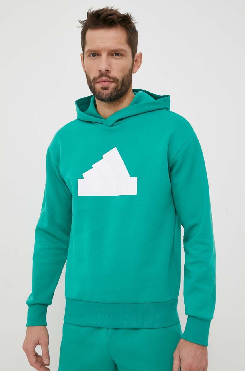 

Суичър adidas в зелено с качулка с принт, Зелен