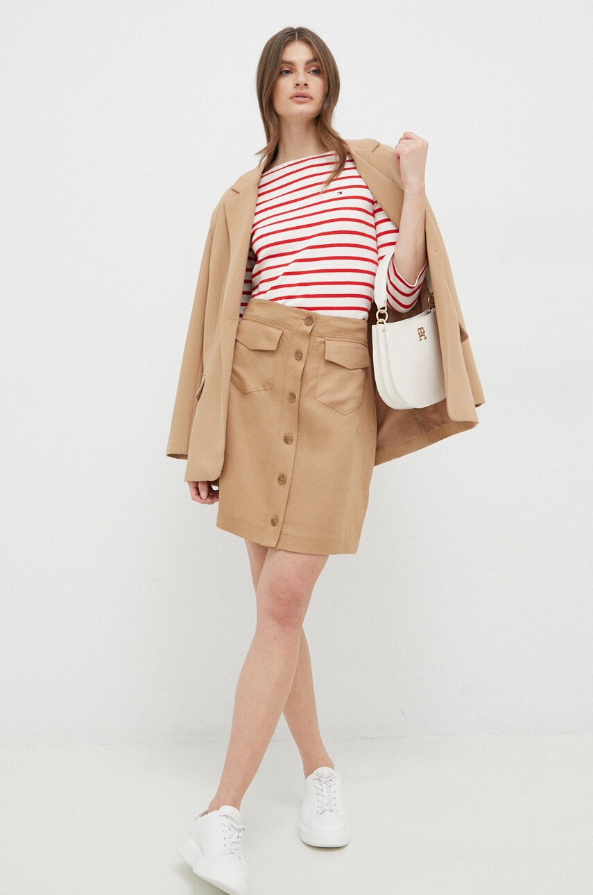 

Хлопковый лонгслив Tommy Hilfiger цвет красный
