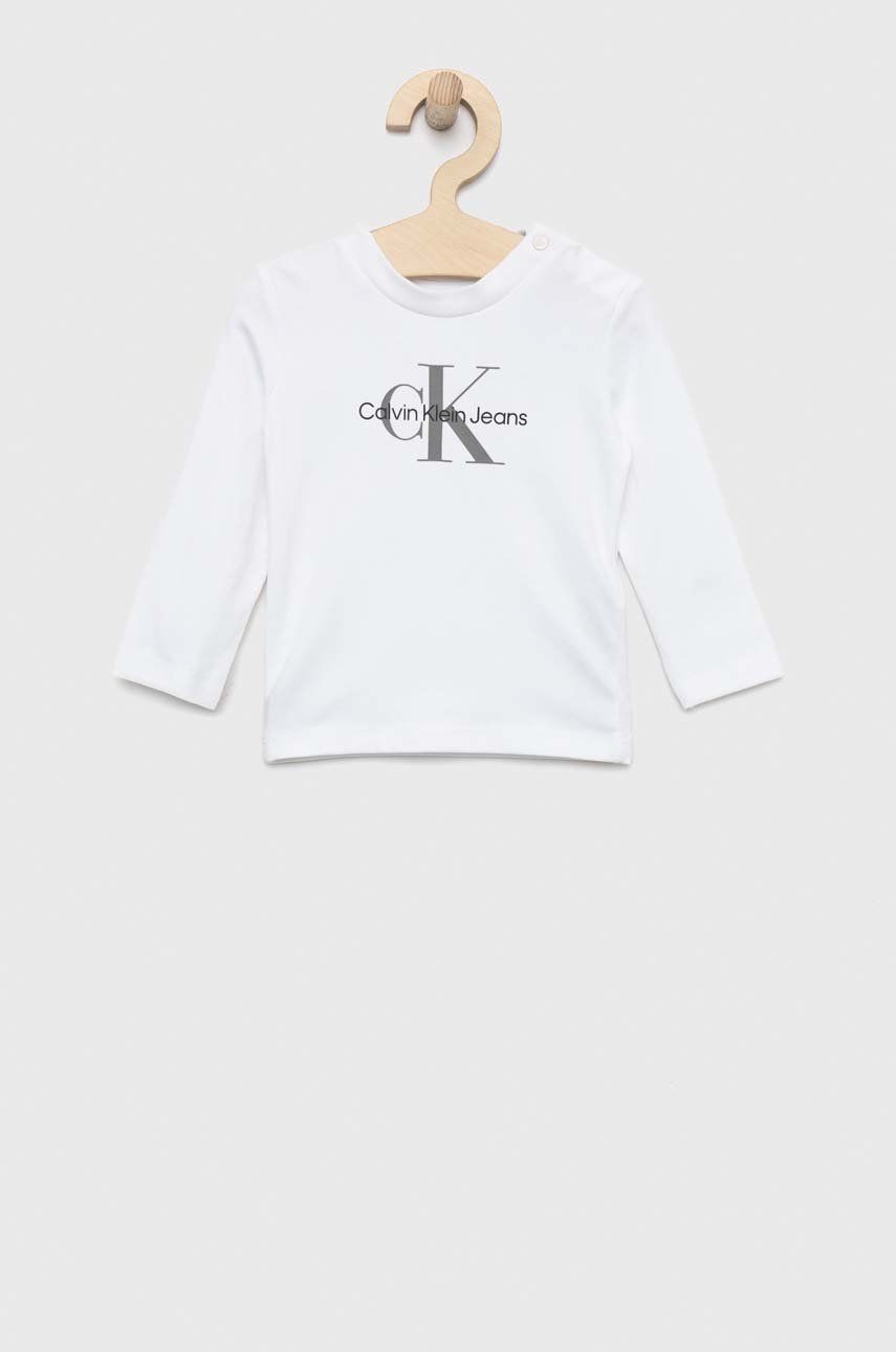 Levně Dětské tričko s dlouhým rukávem Calvin Klein Jeans bílá barva, s potiskem